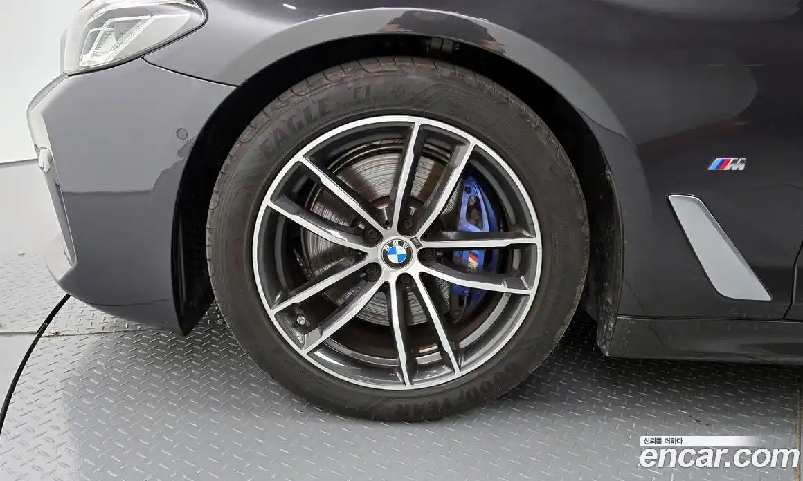 BMW 5-Series 2023 2.0 Автомат в Москве № 228372, фото 15