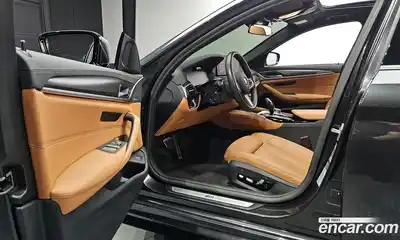 BMW 5-Series 2023 2.0 Автомат в Москве № 228372, миниатюра 4