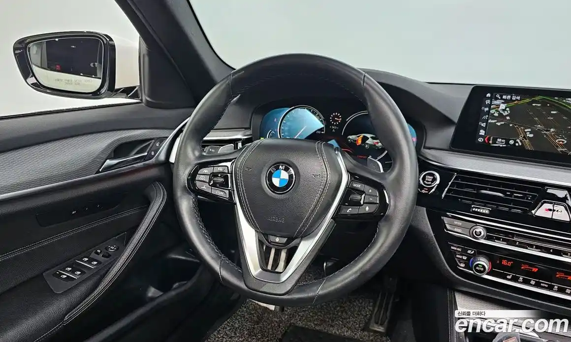 BMW 5-Series 2017 2.0 Автомат в Москве № 229209, фото 14