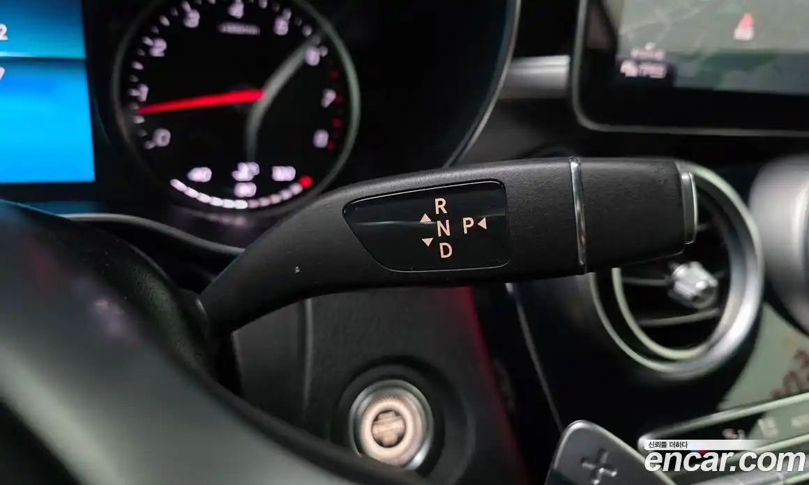 Mercedes-Benz C-Class 2019 2.0 Автомат в Москве № 229627, фото 12