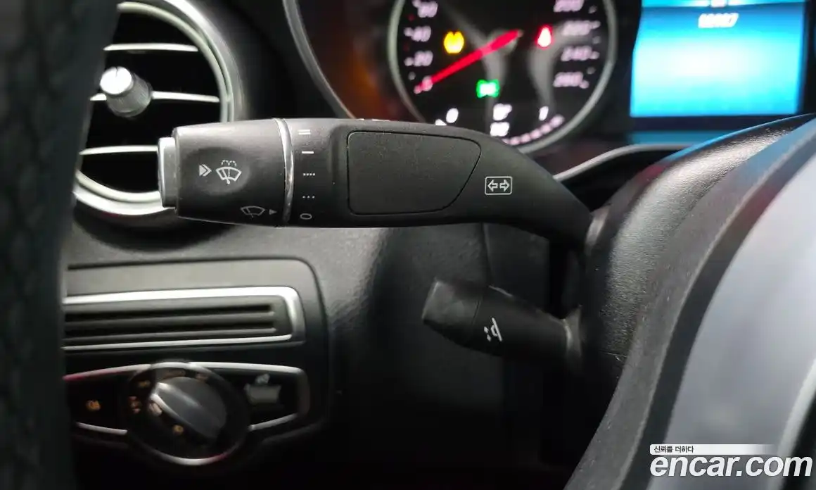 Mercedes-Benz C-Class 2019 2.0 Автомат в Москве № 229627, фото 2