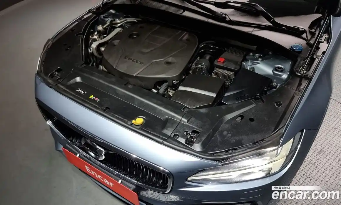 Volvo S90 2018 2.0 Автомат в Москве № 230684, фото 16