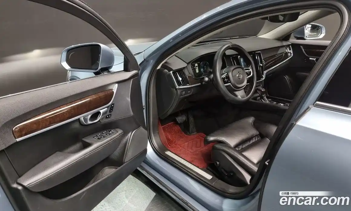 Volvo S90 2018 2.0 Автомат в Москве № 230684, фото 8