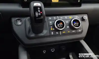 Land Rover Defender 2023 3.0 Автомат в Москве № 231188, миниатюра 3