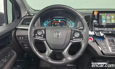 Honda Odyssey 2018 3.5 Автомат в Москве № 232913, миниатюра 4