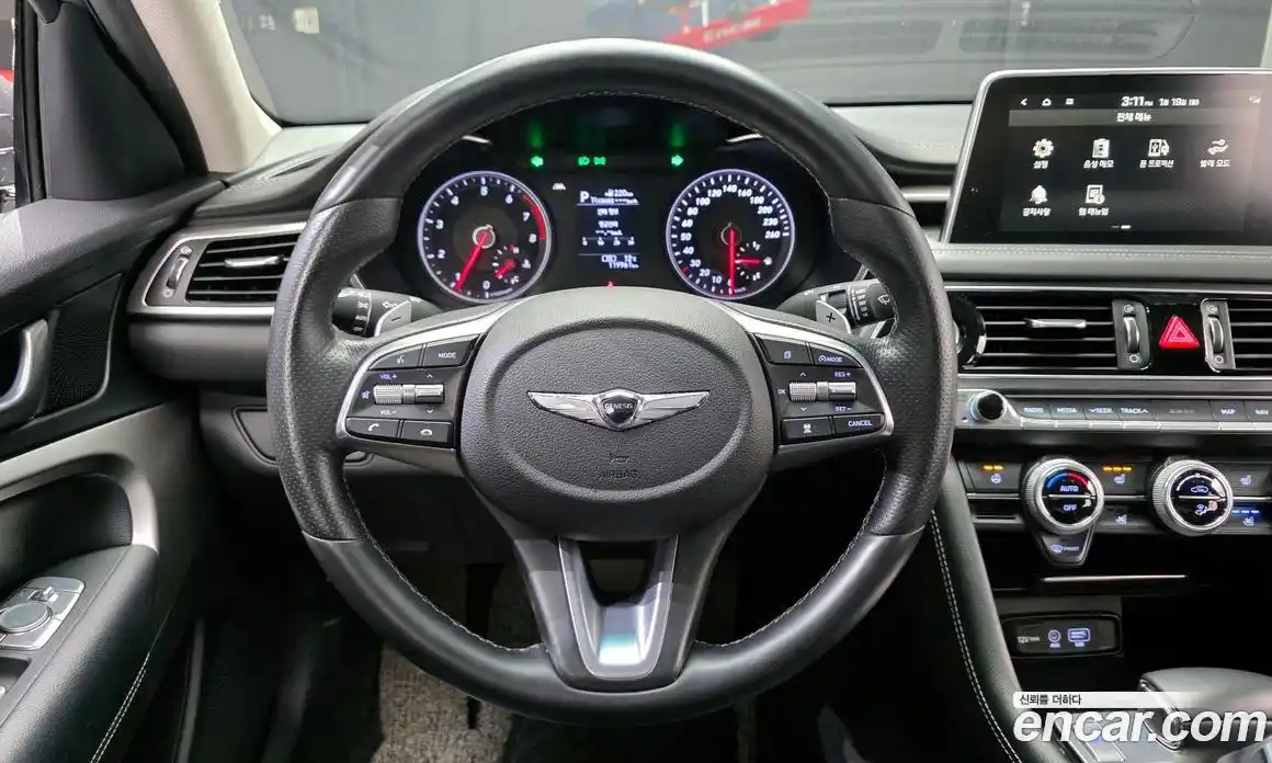 Genesis G70 2018 2.0 Автомат в Москве № 23769, фото 18