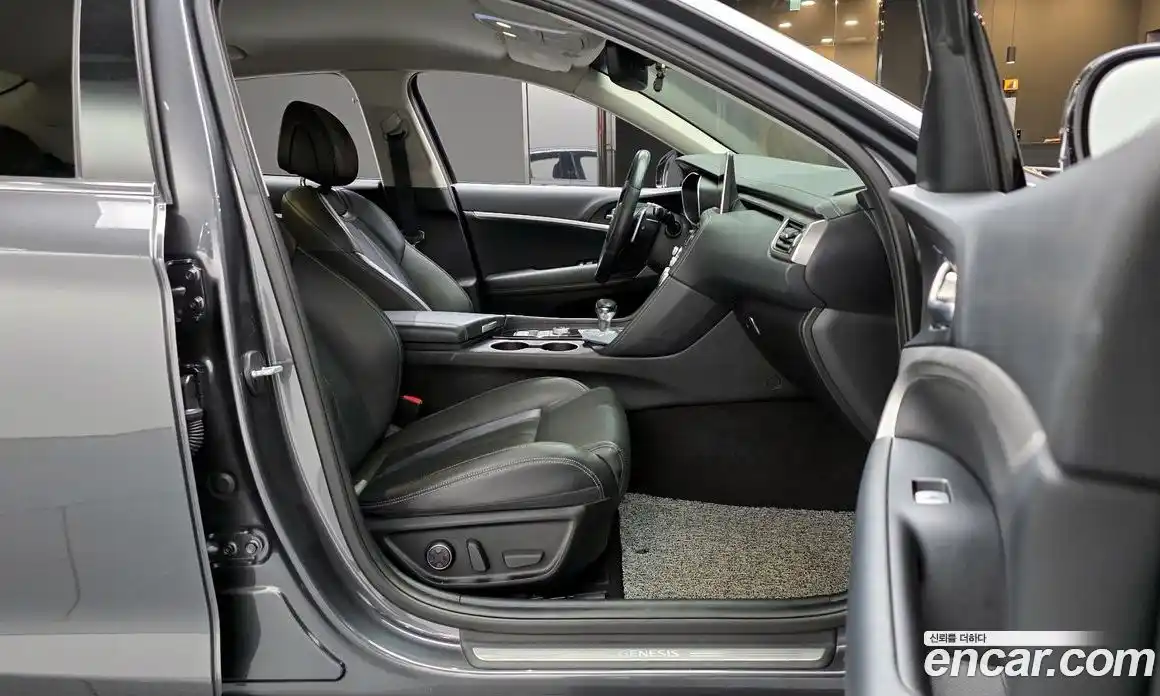 Genesis G70 2018 2.0 Автомат в Москве № 23769, фото 2