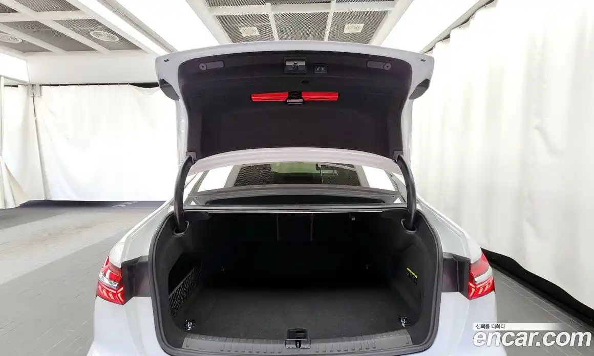 Audi A6 2021 2.0 Автомат в Москве № 246951, фото 4