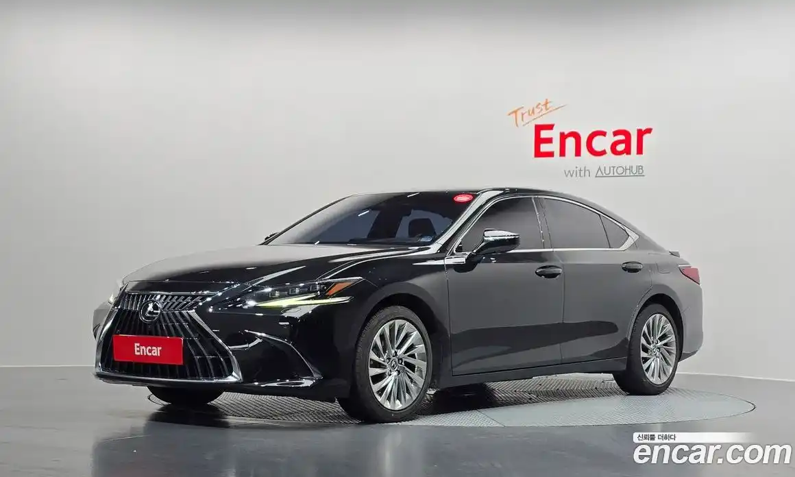 Lexus ES 2023 2.5 Автомат в Москве № 254152, фото 12