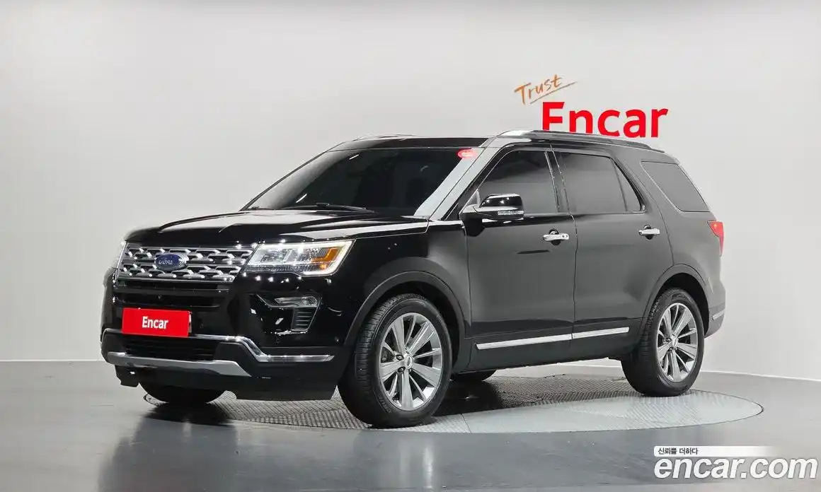 Ford Explorer 2018 2.3 Автомат в Москве № 255657, фото 19