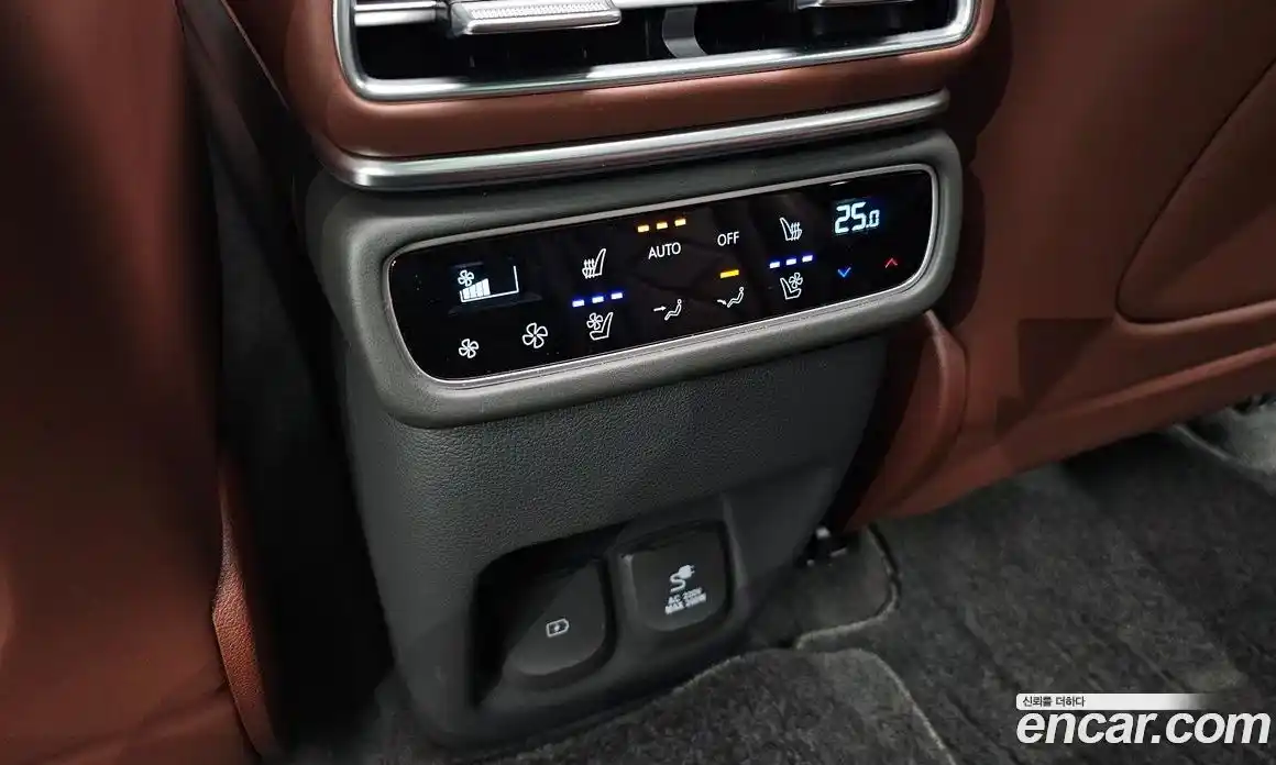 Genesis GV80 2024 2.5 Автомат в Москве № 25813, фото 20