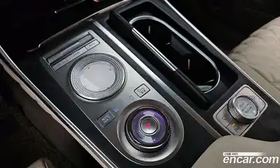 Genesis GV80 2020 2.5 Автомат в Москве № 25970, миниатюра 2