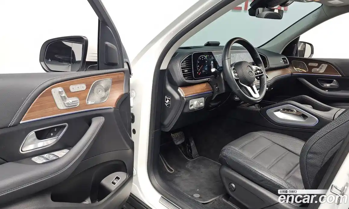 Mercedes-Benz GLE-Class 2021 3.0 Автомат в Москве № 262311, фото 18