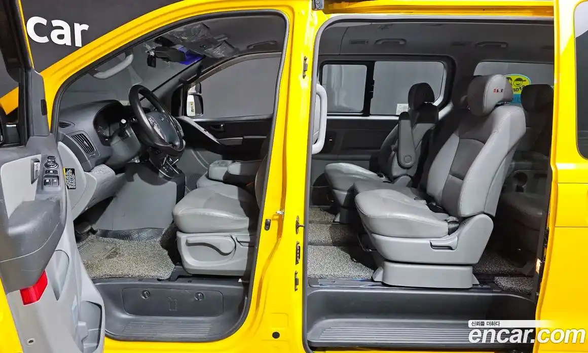 Hyundai Starex 2021 2.4 Автомат в Москве № 267213, фото 17