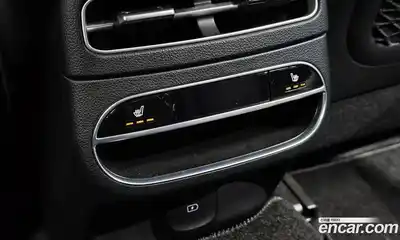 Genesis GV70 2022 2.5 Автомат в Москве № 27151, миниатюра 2