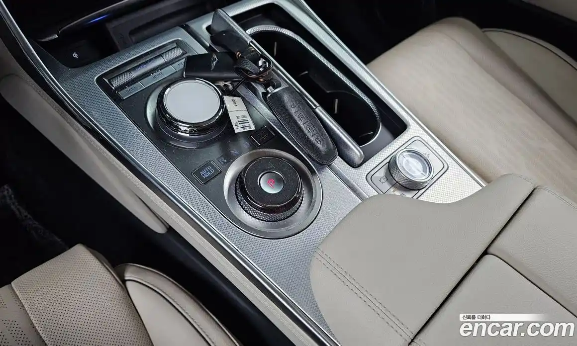 Genesis GV80 2023 2.5 Автомат в Москве № 27380, фото 10