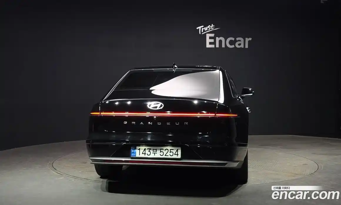 Hyundai Grandeur 2023 2.5 Автомат в Москве № 279412, фото 7