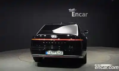 Hyundai Grandeur 2023 2.5 Автомат в Москве № 279412, миниатюра 7