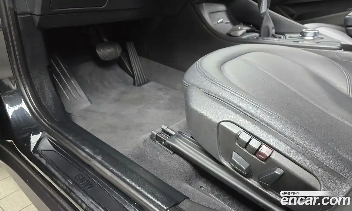 BMW X1 2017 2.0 Автомат в Москве № 285497, фото 13