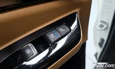 Kia Canival 2023 3.5 Автомат в Москве № 286917, миниатюра 12