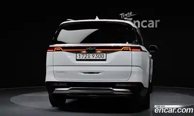 Kia Canival 2023 3.5 Автомат в Москве № 286917, миниатюра 3