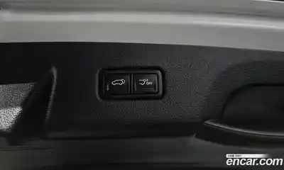 Kia Canival 2023 3.5 Автомат в Москве № 286917, миниатюра 8