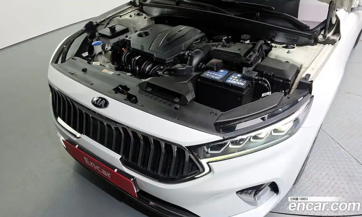 Kia K7 2020 2.5 Автомат в Москве № 287884, фото 17