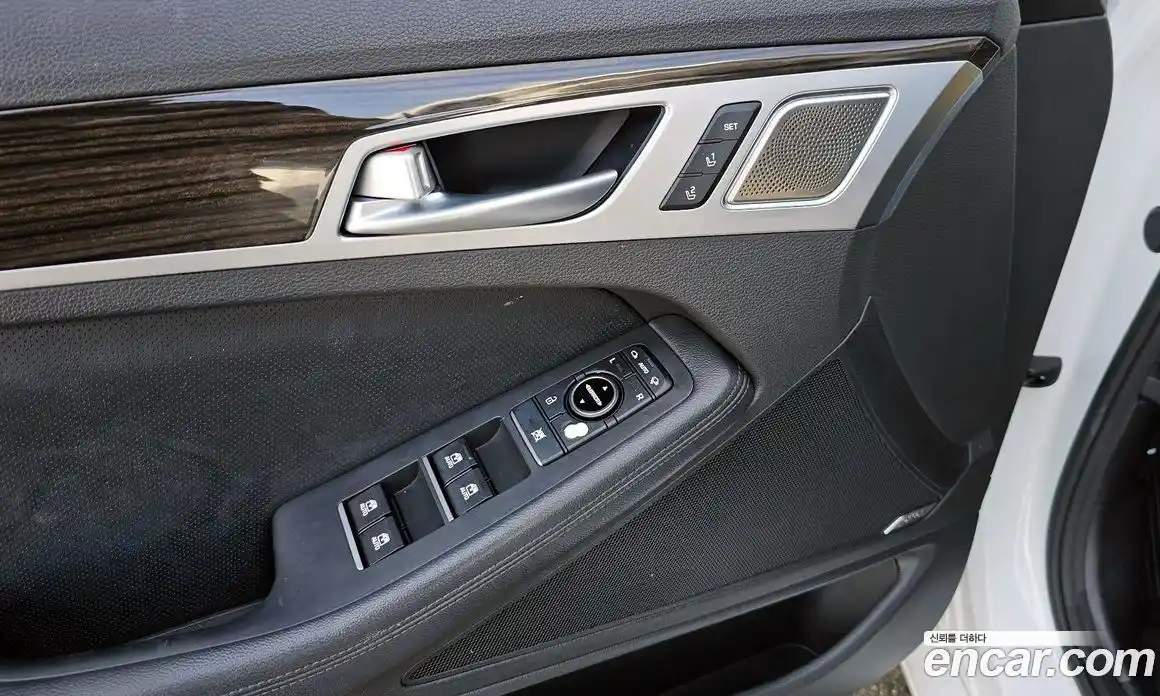 Genesis G80 2019 3.3 Автомат в Москве № 289086, фото 17