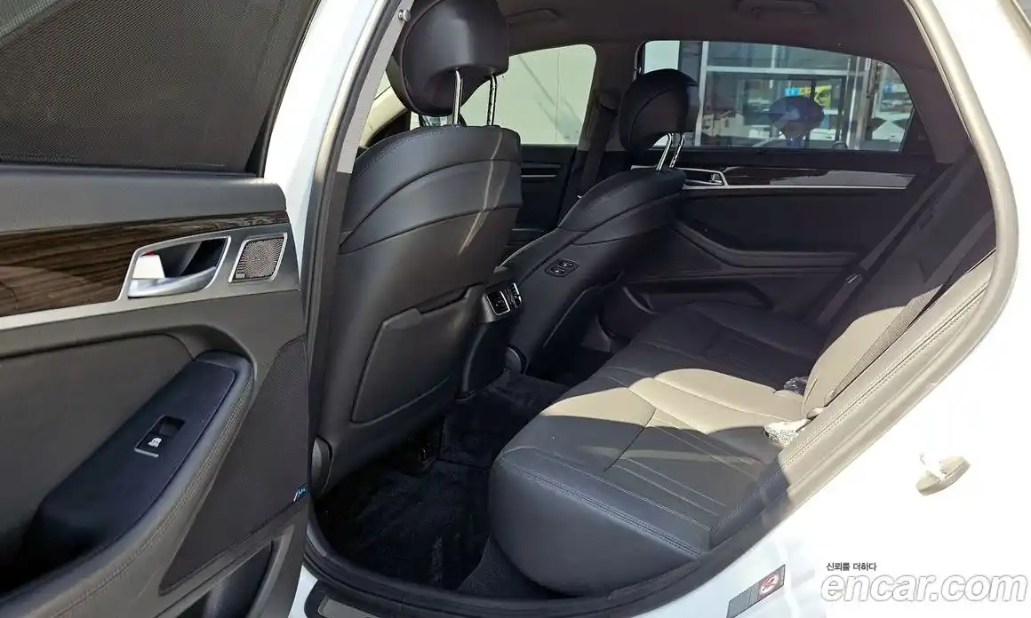 Genesis G80 2019 3.3 Автомат в Москве № 289086, фото 18