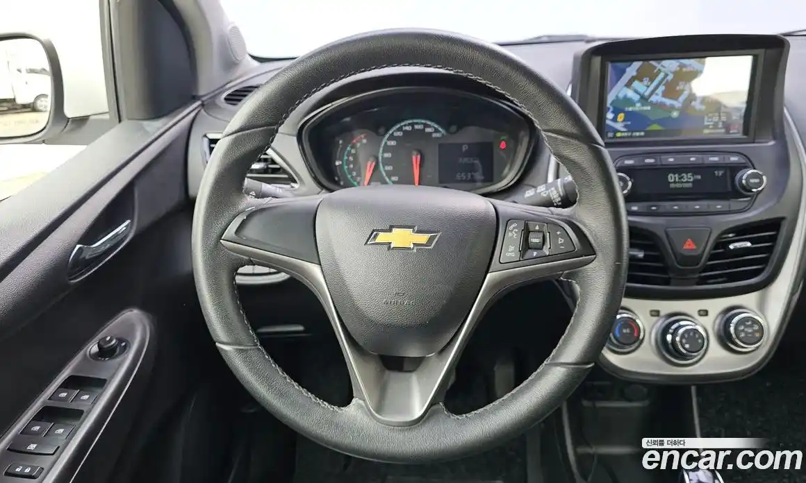 Chevrolet Spark 2016 1.0 Автомат в Москве № 297029, фото 13