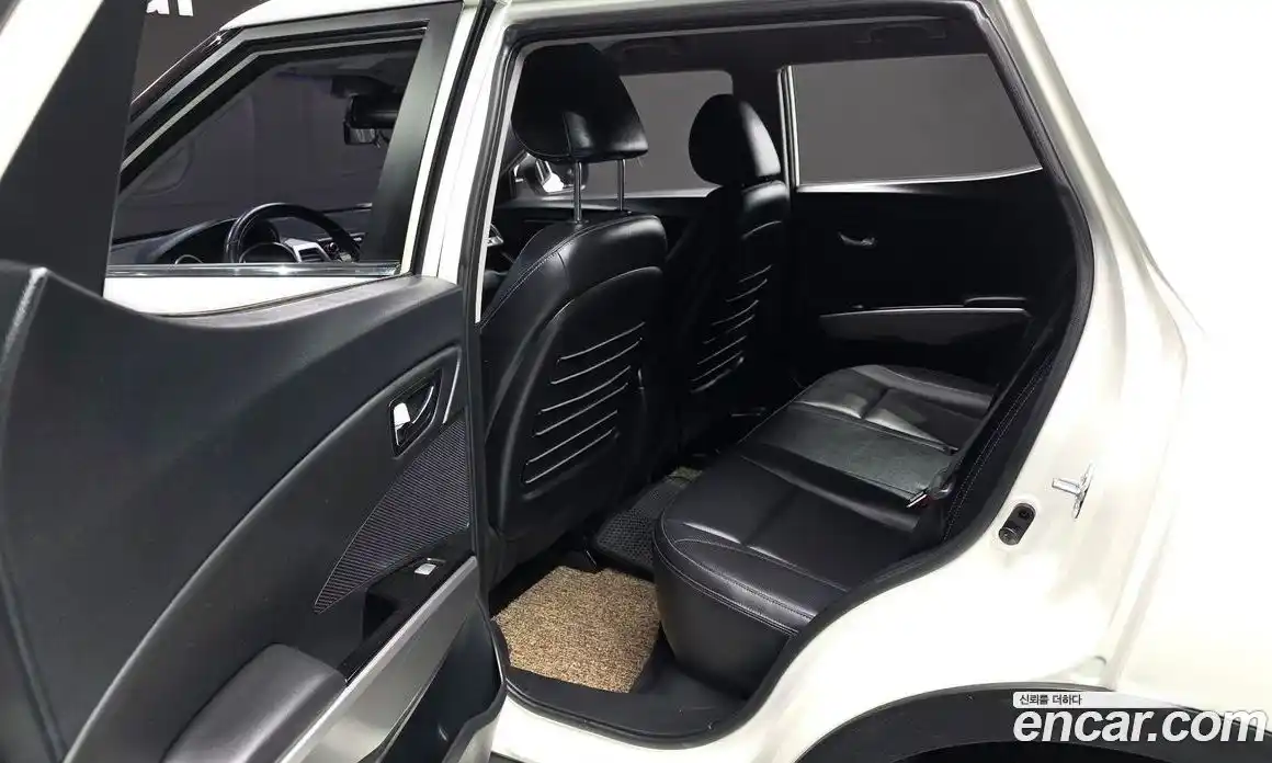 SsangYong TIBOLI 2015 1.6 Автомат в Москве № 30197, фото 13