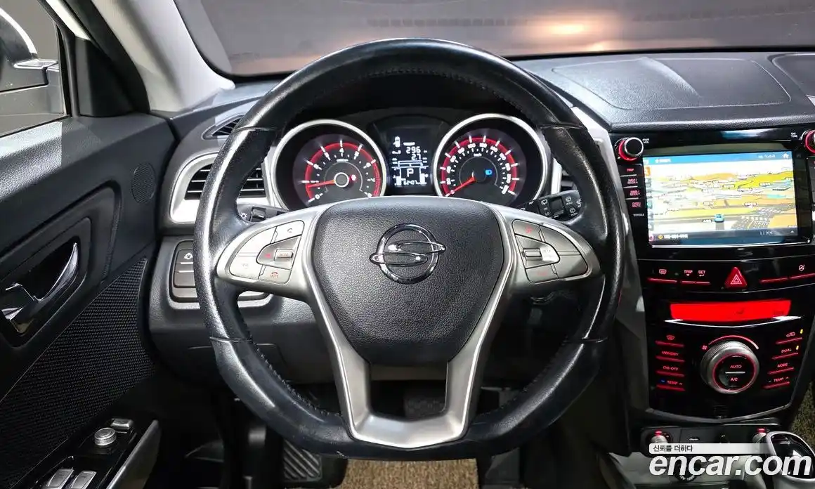 SsangYong TIBOLI 2015 1.6 Автомат в Москве № 30197, фото 19