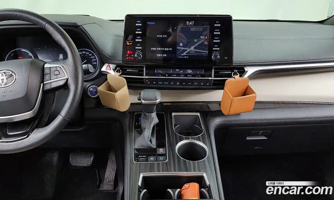 Toyota Sienna 2022 2.5 Автомат в Москве № 302500, фото 8