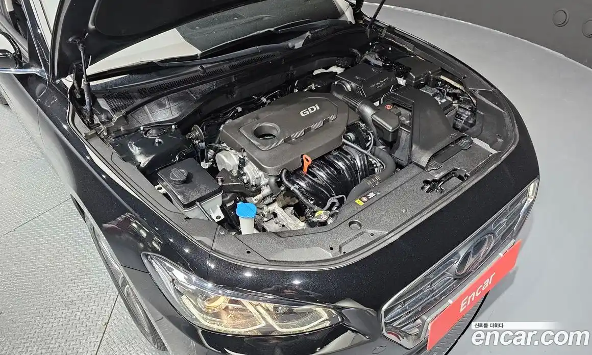 Hyundai Grandeur 2017 2.4 Автомат в Москве № 303929, фото 12