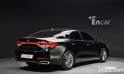 Hyundai Grandeur 2017 2.4 Автомат в Москве № 303929, миниатюра 5