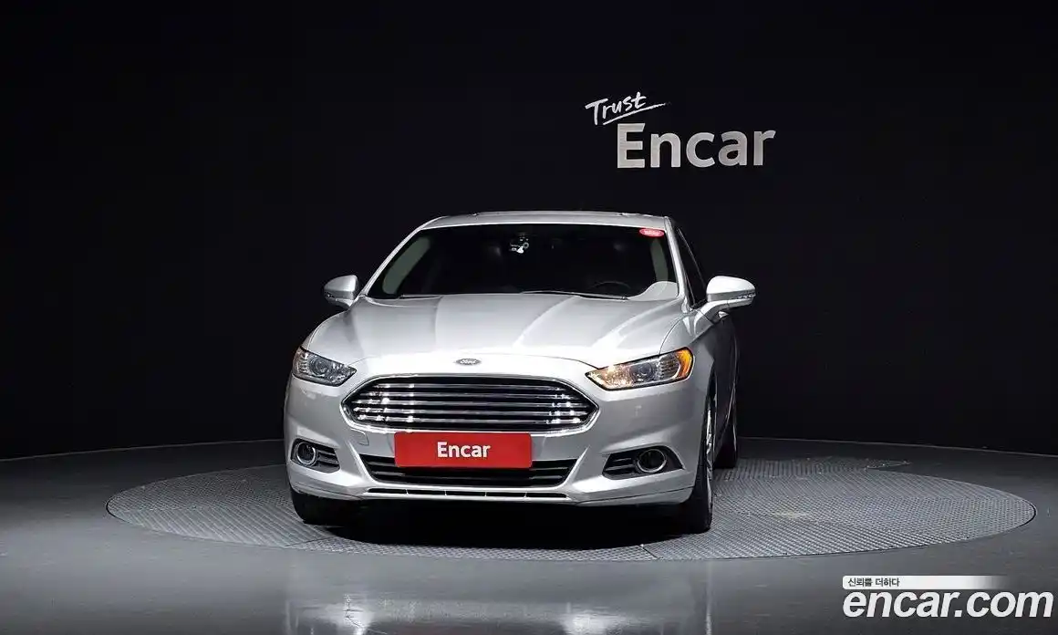 Ford Fusion 2015 2.0 Автомат в Москве № 304317, фото 12