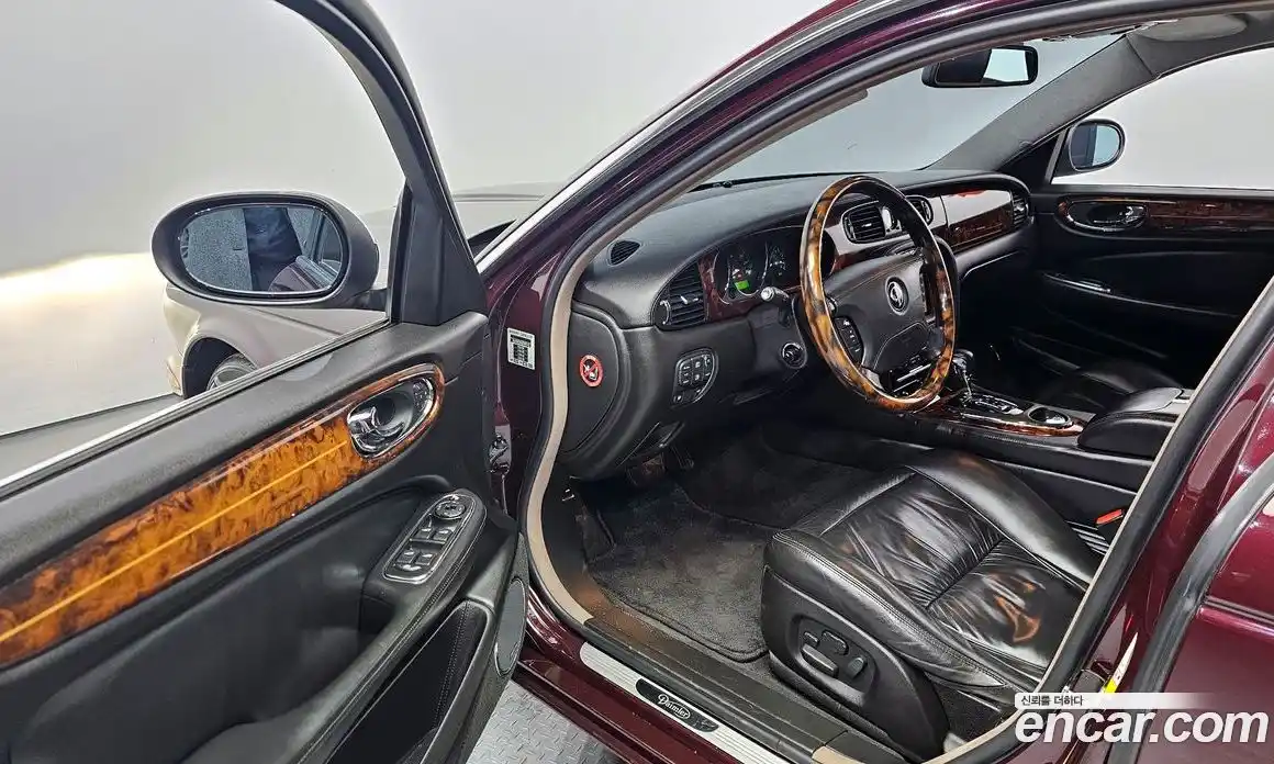 Jaguar Daimler 2006 4.2 Автомат в Москве № 305139, фото 11