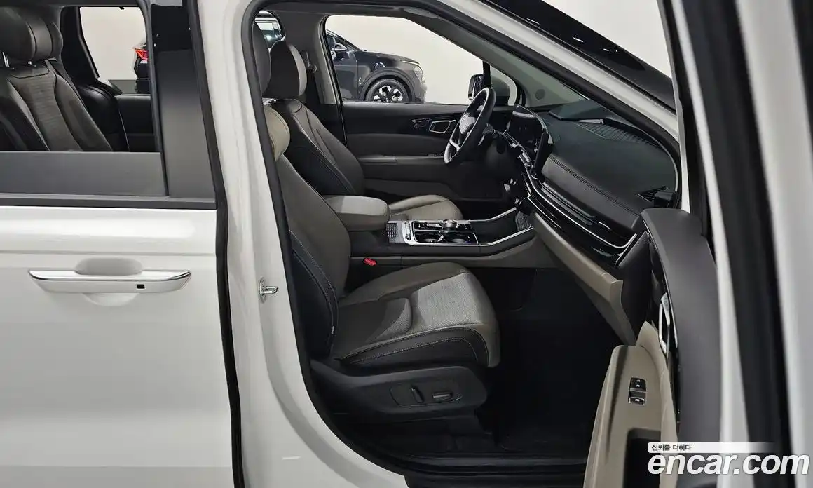 Kia Canival 2025 2.2 Автомат в Москве № 306318, фото 6