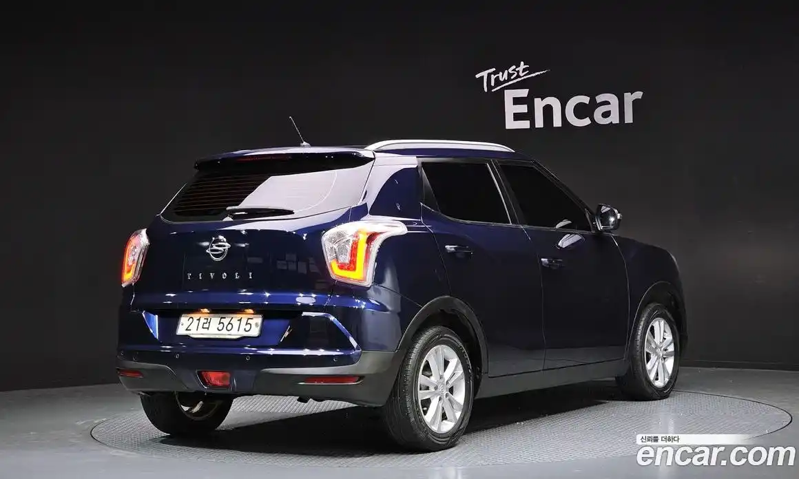 SsangYong TIBOLI 2017 1.6 Автомат в Москве № 32537, фото 1