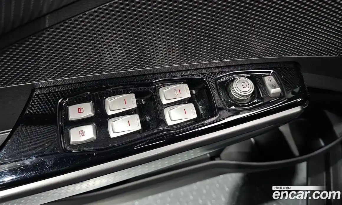 SsangYong TIBOLI 2017 1.6 Автомат в Москве № 32537, фото 10