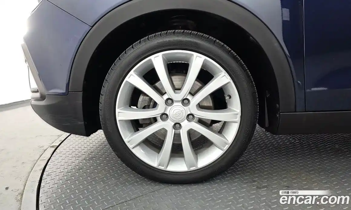 SsangYong TIBOLI 2016 1.6 Автомат в Москве № 33227, фото 16