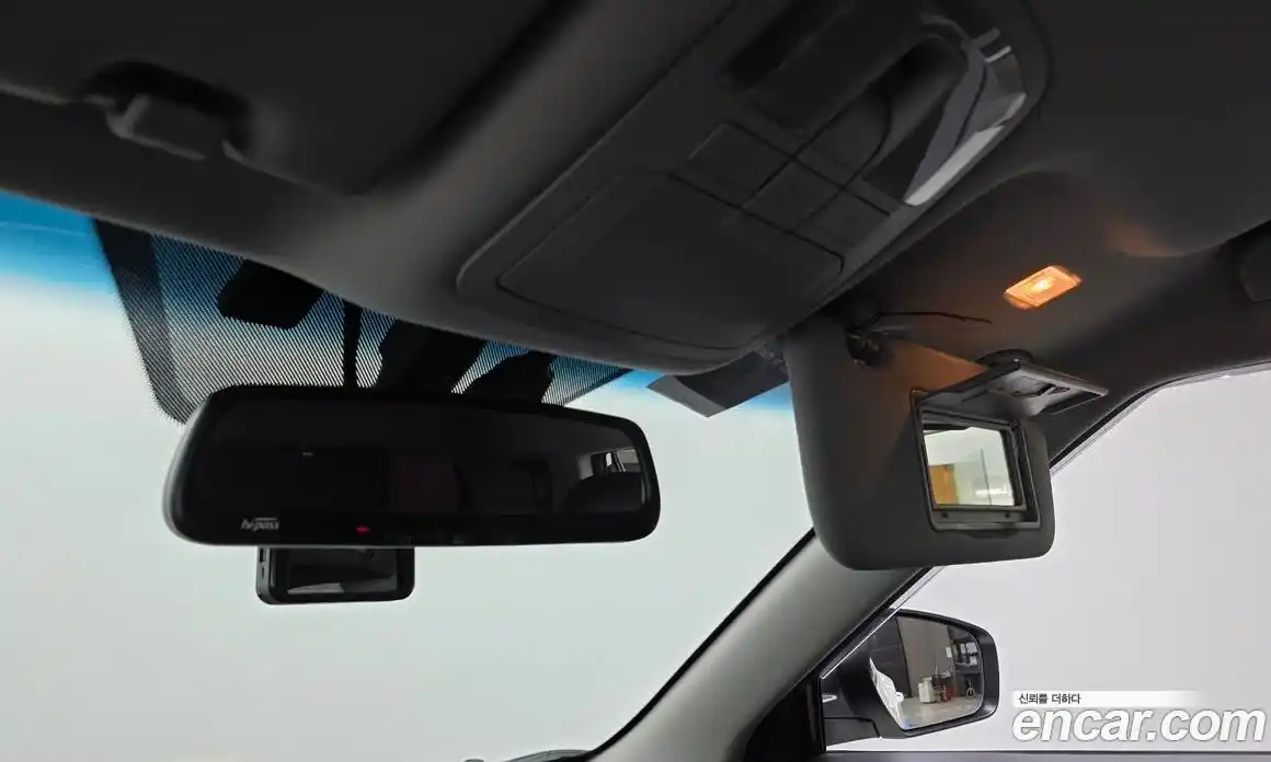 SsangYong TIBOLI 2018 1.6 Автомат в Москве № 33633, фото 4