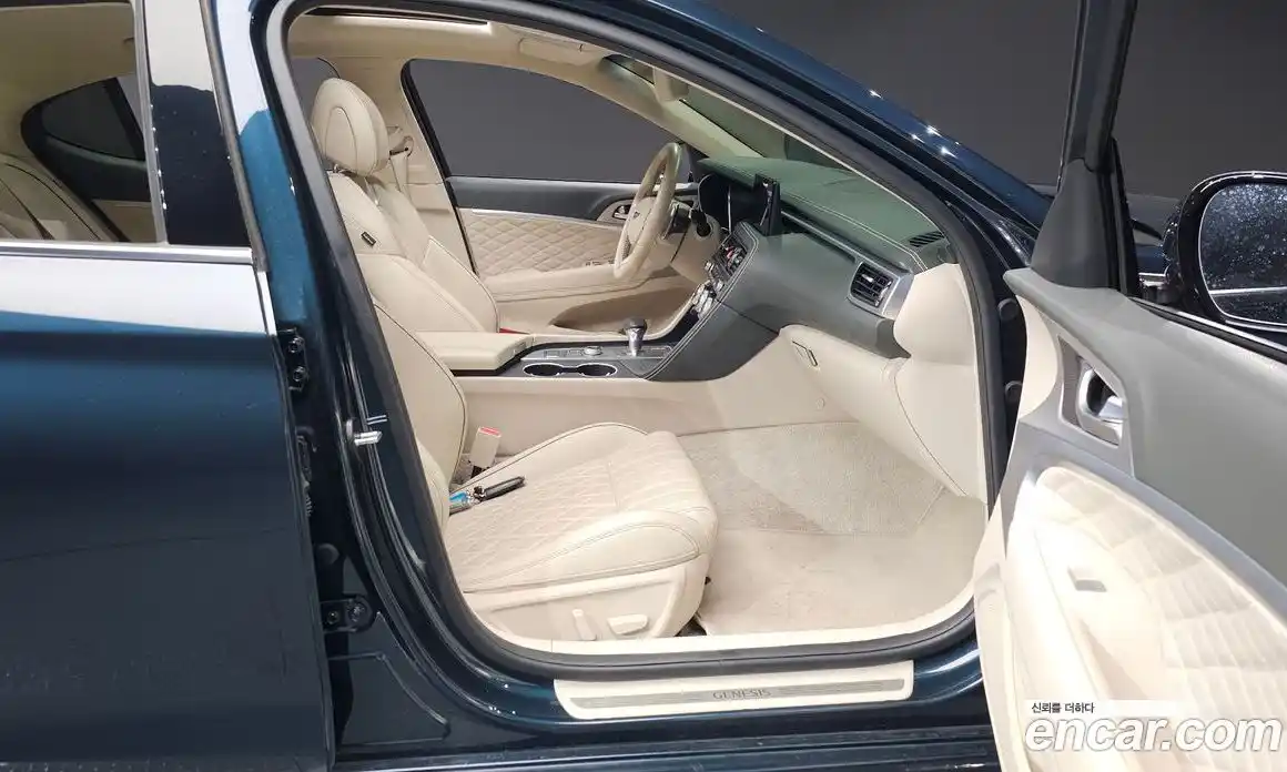 Genesis G70 2022 2.0 Автомат в Москве № 339734, фото 16
