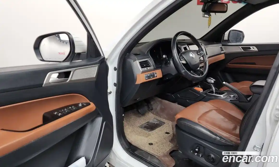 SsangYong Rexton 2019 2.2 Автомат в Москве № 34912, фото 8