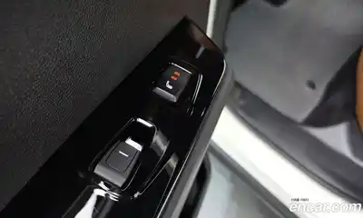 SsangYong Torres 2023 1.5 Автомат в Москве № 35789, миниатюра 6