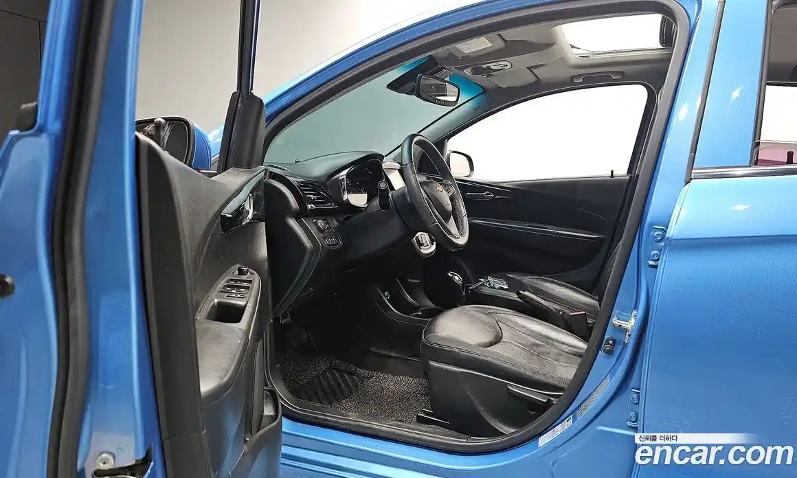 Chevrolet Spark 2016 1.0 Автомат в Москве № 37311, фото 11