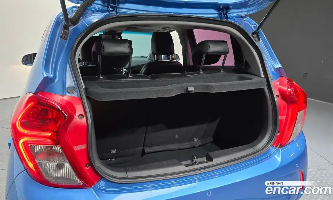 Chevrolet Spark 2016 1.0 Автомат в Москве № 37311, фото 17