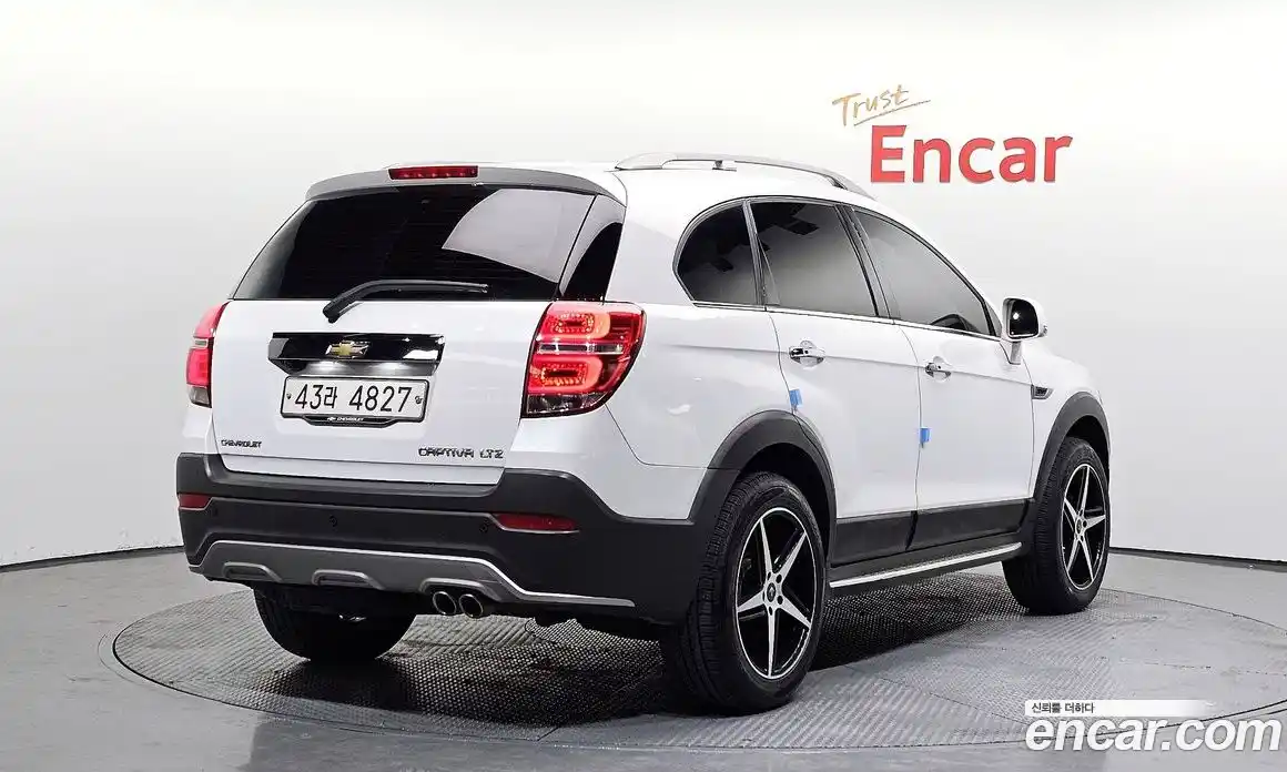 Chevrolet Captiva 2018 2.0 Автомат в Москве № 38832, фото 19