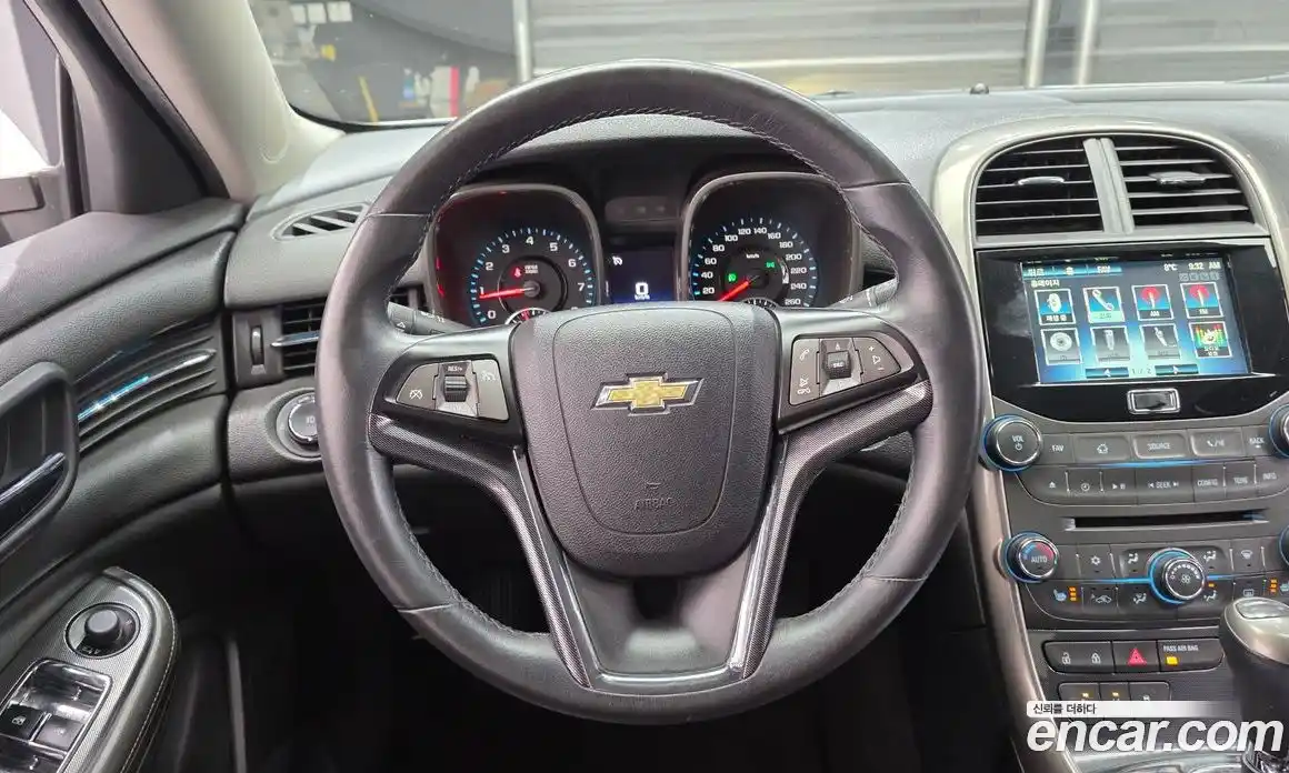 Chevrolet Malibu 2012 2.0 Автомат в Москве № 41401, фото 2