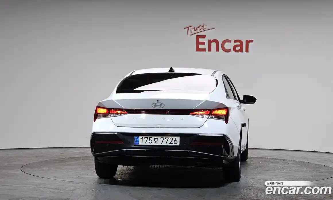 Hyundai Avante 2024 1.6 Автомат в Москве № 42736, фото 14